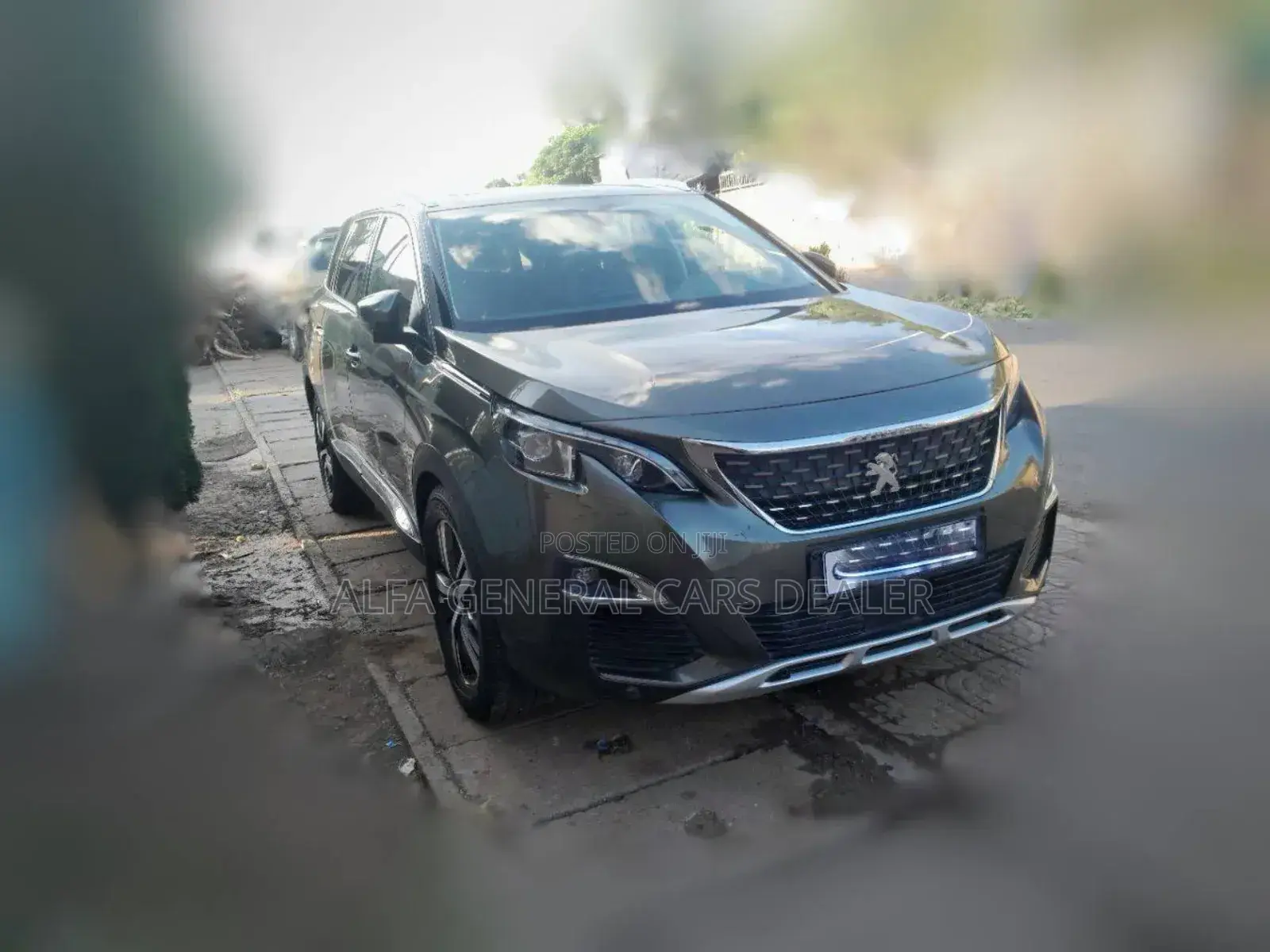 Peugeot 5008 2021 Gray