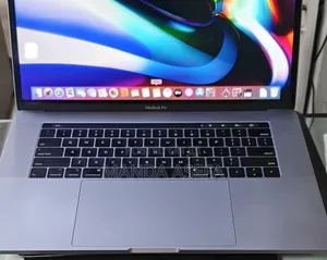 Photo - New Laptop Apple MacBook Pro 2019 32GB Intel Core I9 SSD 512GB