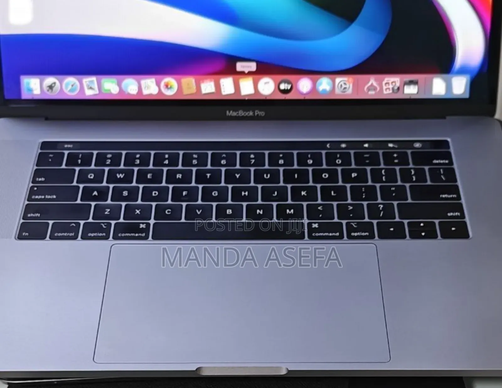 New Laptop Apple MacBook Pro 2019 32GB Intel Core I9 SSD 512GB