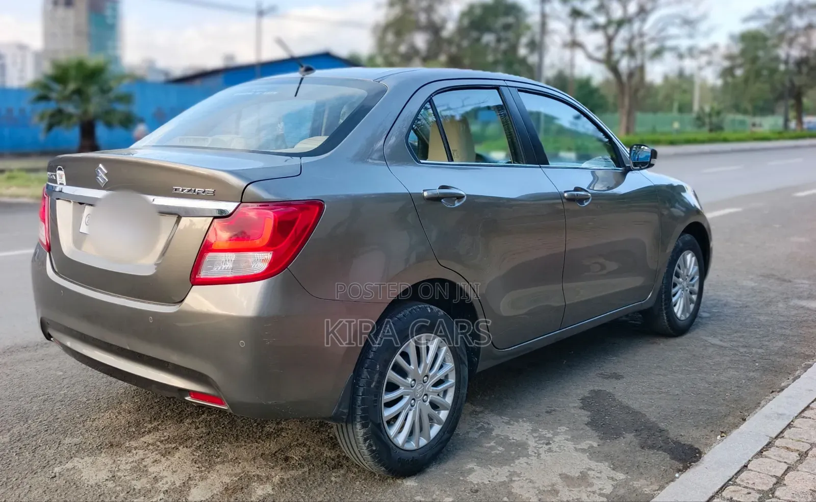 Suzuki Dzire 2023 Gray