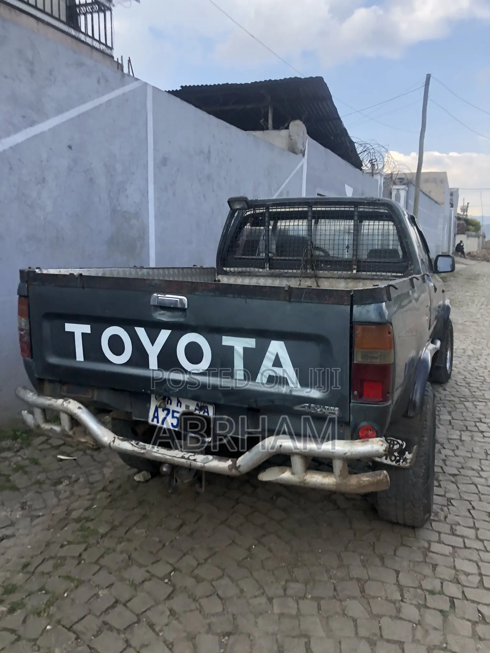 Toyota Hilux 1992 Green