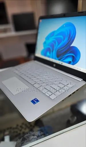 New Laptop HP Stream Notebook 8GB Intel Core I7 SSD 512GB