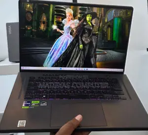 New Laptop Asus ROG Zephyrus G16 16GB Intel Core I9 SSD 1T