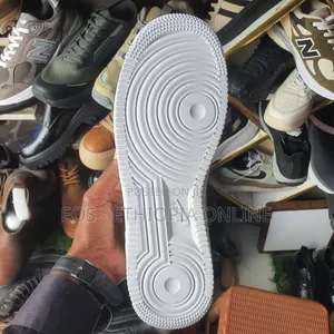 Nike Airforce 1 Low-Top Sneakers [On Hand]