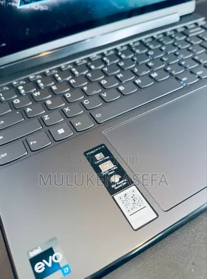 New Laptop Lenovo Yoga 9i 16GB Intel Core I7 SSD 1T