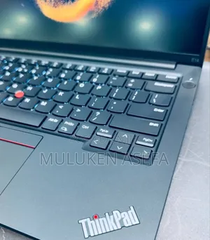 Photo - New Laptop Lenovo ThinkPad 10 32GB Intel Core I7 SSD 512GB