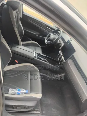 Volkswagen ID.7 2025 Blue