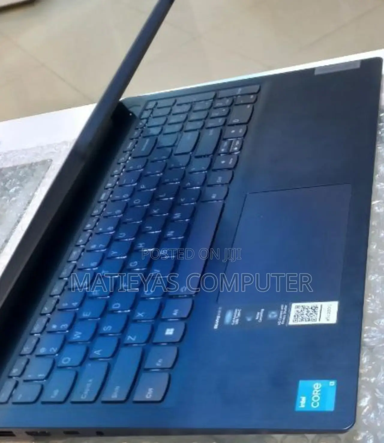 New Laptop Lenovo IdeaPad 1 8GB Intel Core I3 SSD 256GB