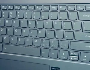 New Laptop Lenovo Yoga 7i 16GB Intel Core I7 SSD 512GB