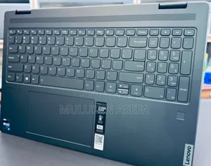 New Laptop Lenovo Yoga 7i 16GB Intel Core I7 SSD 512GB