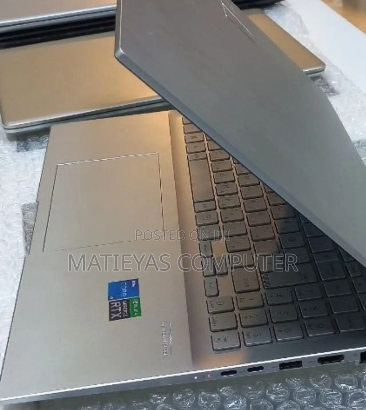 New Laptop Asus Vivobook 16 16GB Intel Core I5 SSD 512GB