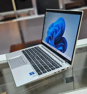 New Laptop HP EliteBook 840 G8 16GB Intel Core I7 SSD 512GB