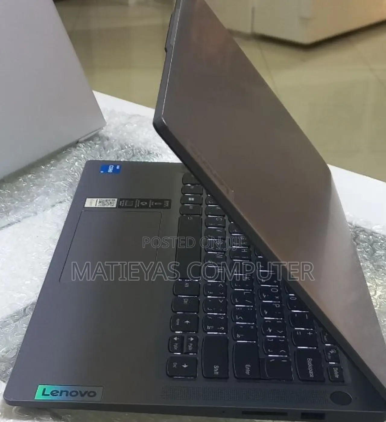 New Laptop Lenovo Ideapad 3 8GB Intel Core I5 SSD 512GB