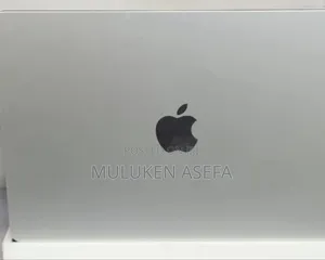 New Laptop Apple MacBook Air 2025 M4 13-Inch 16GB Apple M4 SSD 256GB