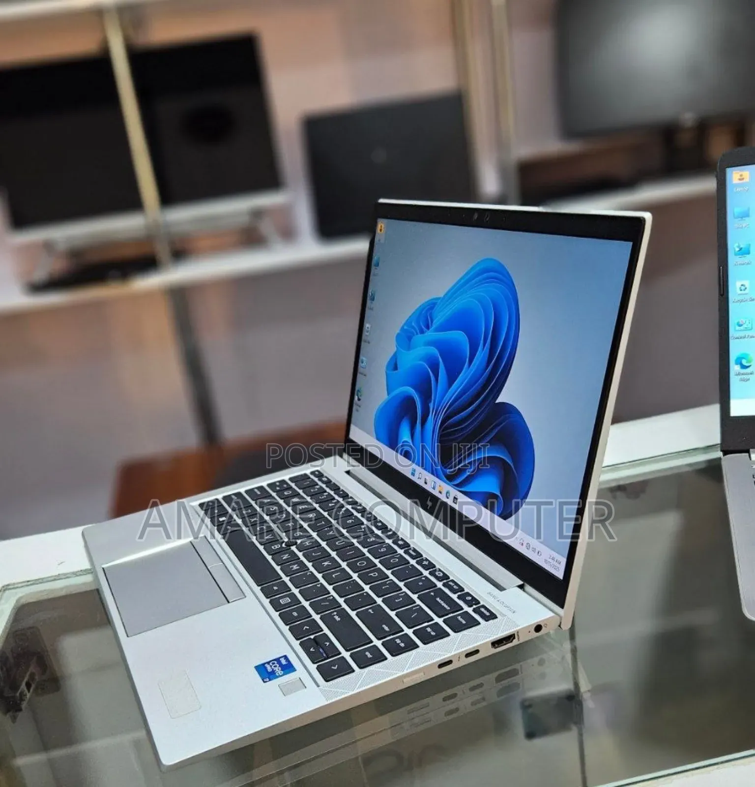 New Laptop HP EliteBook 840 G8 16GB Intel Core I7 SSD 512GB