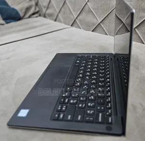 New Laptop Dell XPS 13 CNX9302 8GB Intel Core I5 SSD 512GB