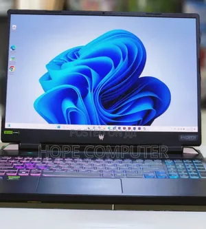 New Laptop Acer Predator Helios 300 16GB Intel Core I9 SSD 1T