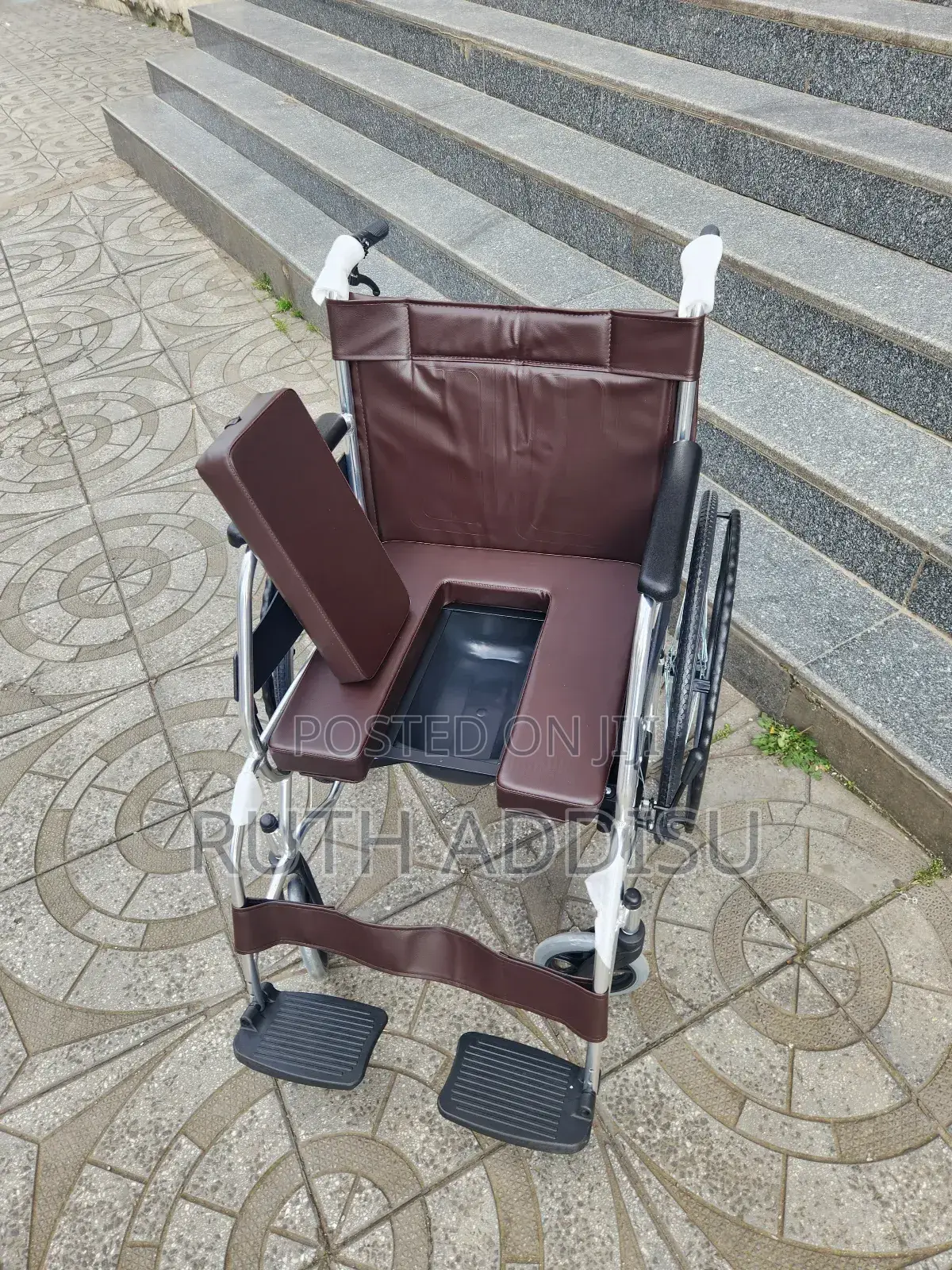 Wheelchair貫串with Popo Wheelchair卄你commode Wheelchair孓你commodw Wheelcha