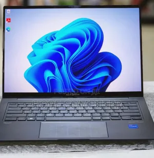 New Laptop Asus ZenBook UX430UQ 16GB Intel Core I7 SSD 512GB