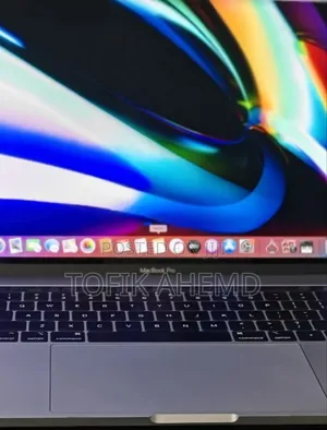 New Laptop Apple MacBook Pro 2019 16GB Intel Core I9 SSD 512GB