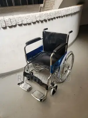Normal Wheelchair奔走wheelchair Foldable Wheelchair建立wheelchair鳵肺medical