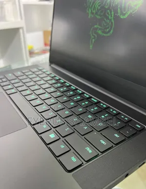 New Laptop Razer Blade 16GB AMD Ryzen 9 SSD 1T