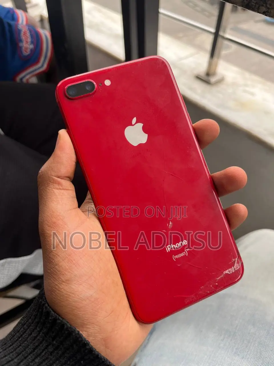 Apple iPhone 8 Plus 64 GB Red