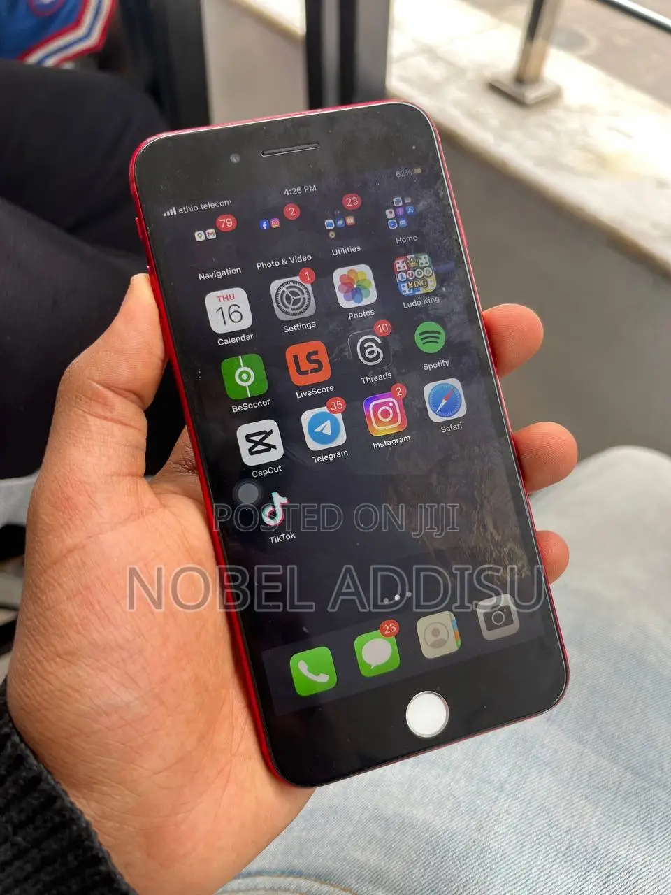 Apple iPhone 8 Plus 64 GB Red