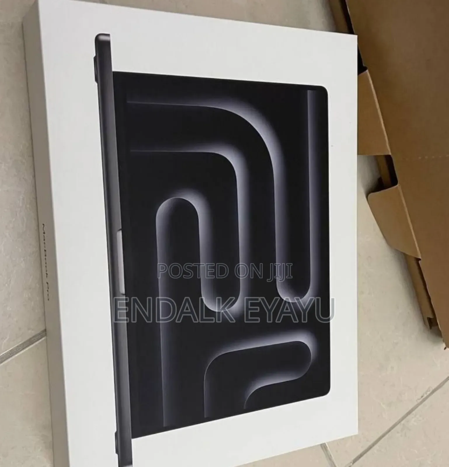 New Apple MacBook Pro 2024 M4 Pro 16-Inch 32GB Apple M4 Max SSD 512GB