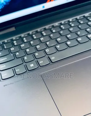 New Laptop Lenovo Yoga 7i 16GB Intel Core I7 SSD 512GB