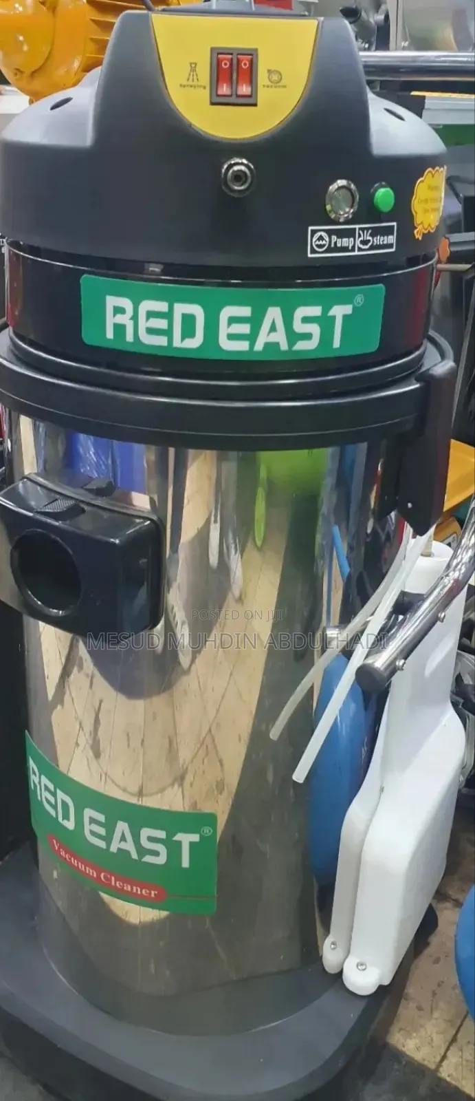 Red East Vacuum Clenaer