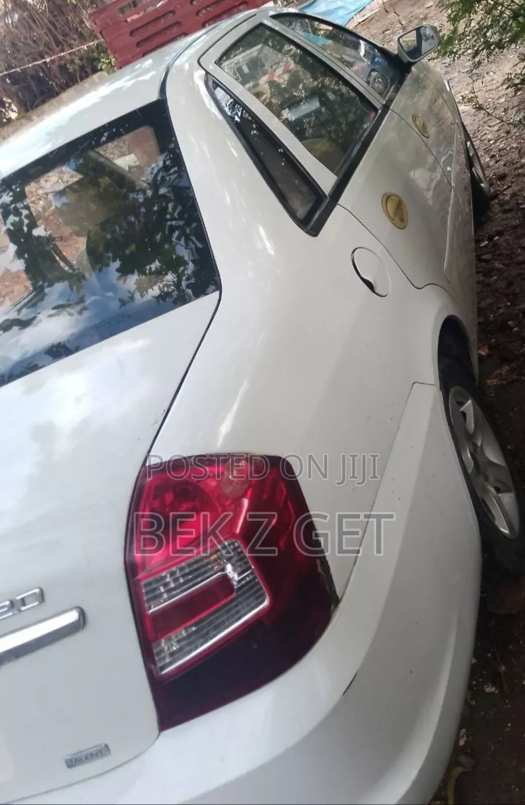 Lifan 520 2011 White