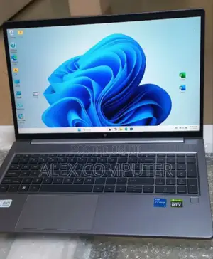 New Laptop HP ZBook Firefly 16inch G9 16GB Intel Core I5 SSD 512GB