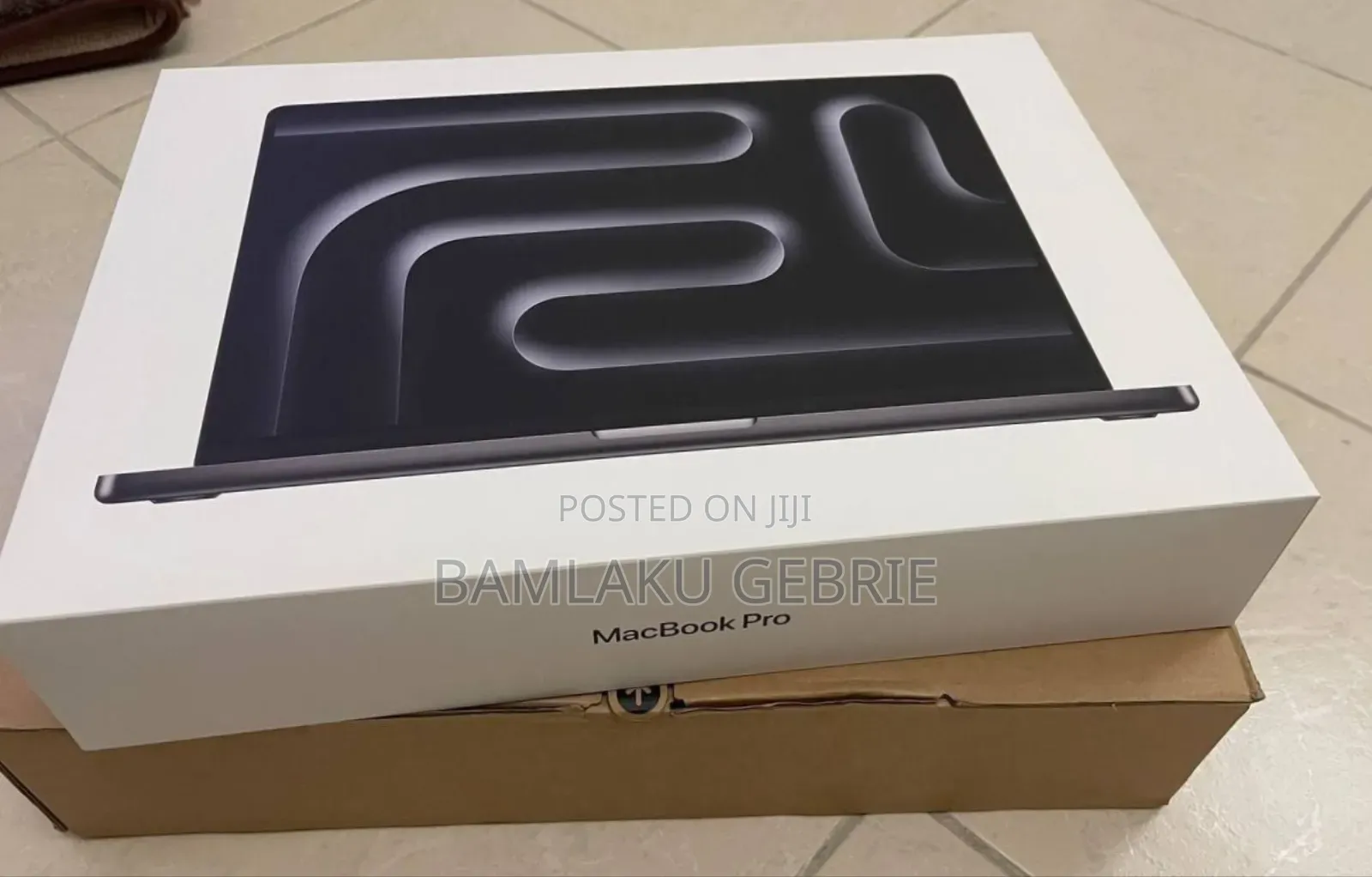 New Apple MacBook Pro 2024 M4 Pro 16-Inch 24GB Apple M4 SSD 512GB