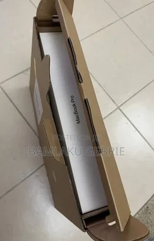 New Apple MacBook Pro 2024 M4 Pro 16-Inch 24GB Apple M4 SSD 512GB