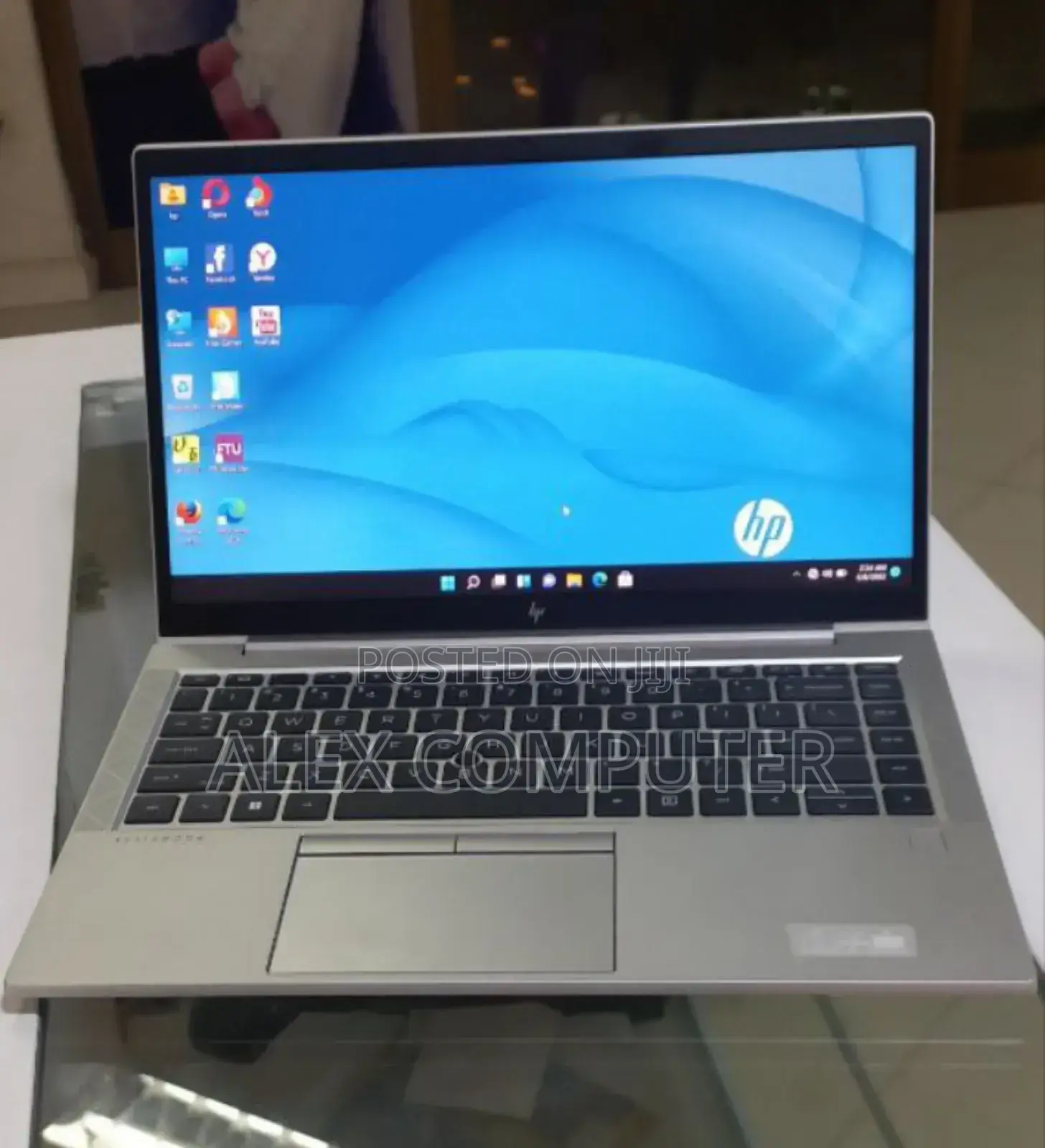 New Laptop HP EliteBook 845 G8 16GB AMD Ryzen 5 SSD 512GB