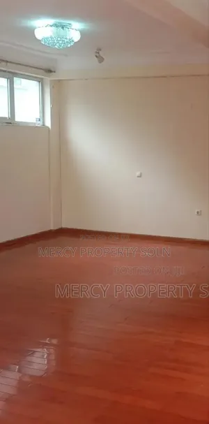 5bdrm House in Bole for sale