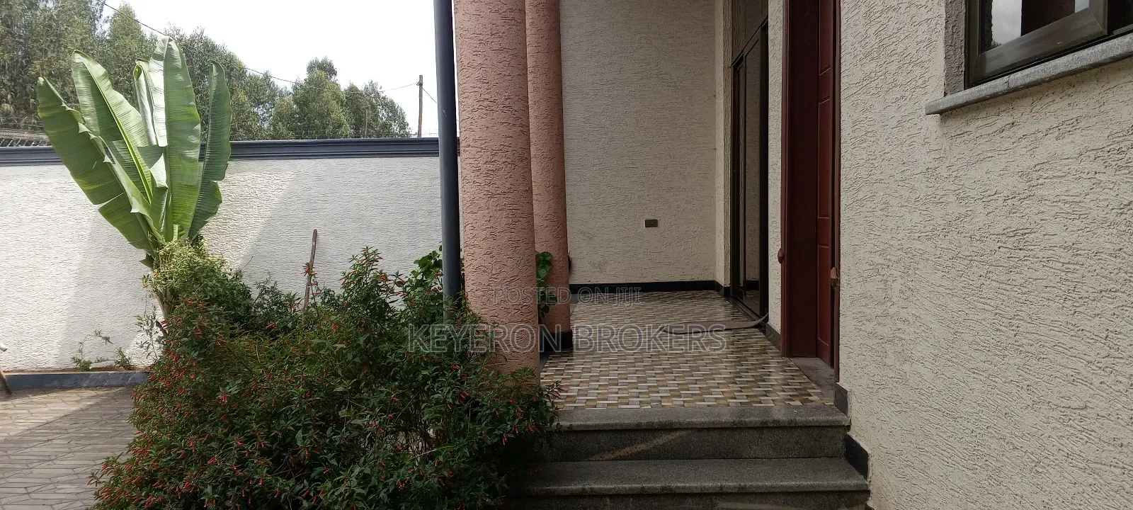 5bdrm Villa in Oromia Shagar for sale