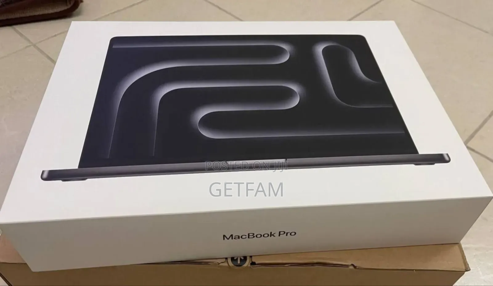 New Laptop Apple MacBook Pro M1 24GB Intel Core I7 SSD 512GB