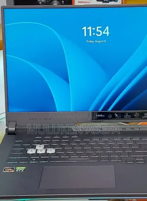 New Laptop Asus ROG Strix G17 16GB AMD Ryzen 7 SSD 1T