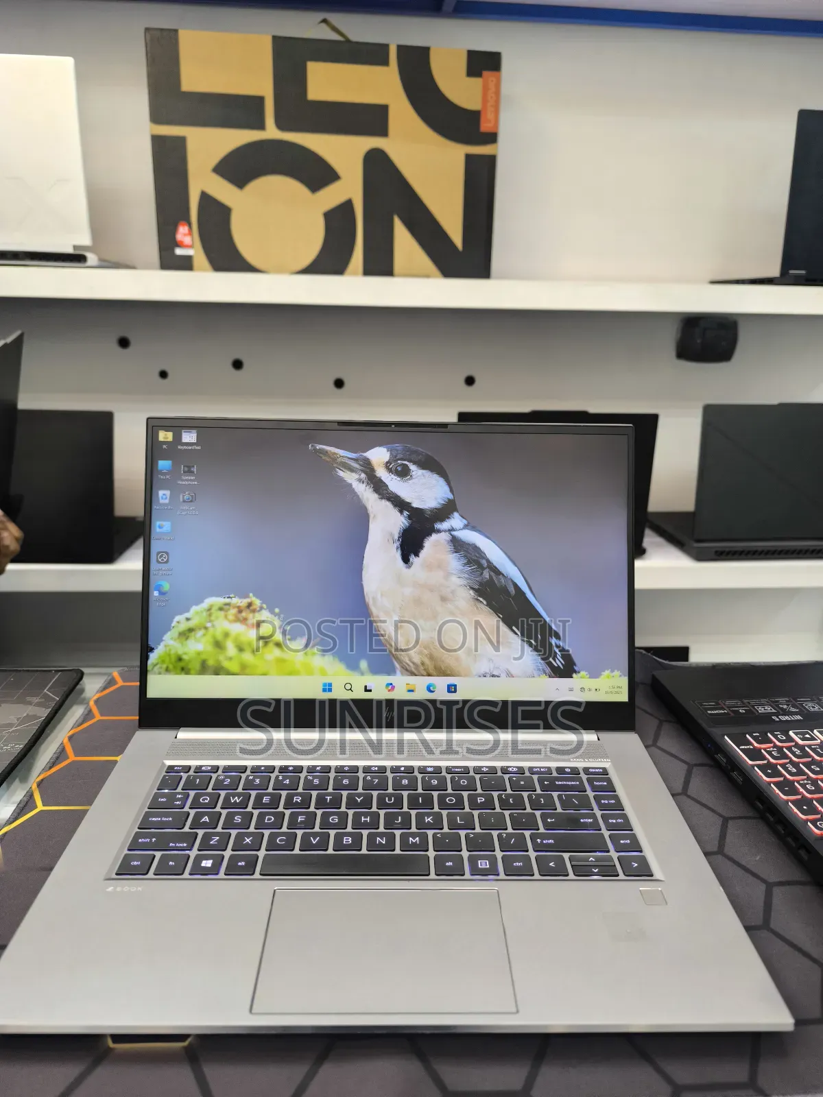 New Laptop HP ZBook Studio G8 32GB Intel Core I7 SSD 512GB