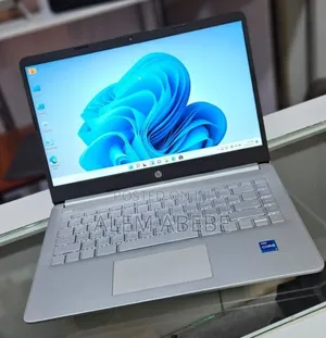 New Laptop HP Stream Notebook 8GB Intel Core I7 SSD 512GB