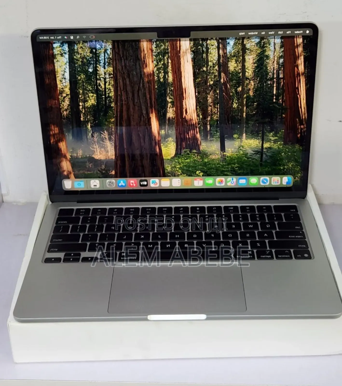 New Laptop Apple MacBook Air 2025 M4 13-Inch 16GB Apple M4 SSD 256GB