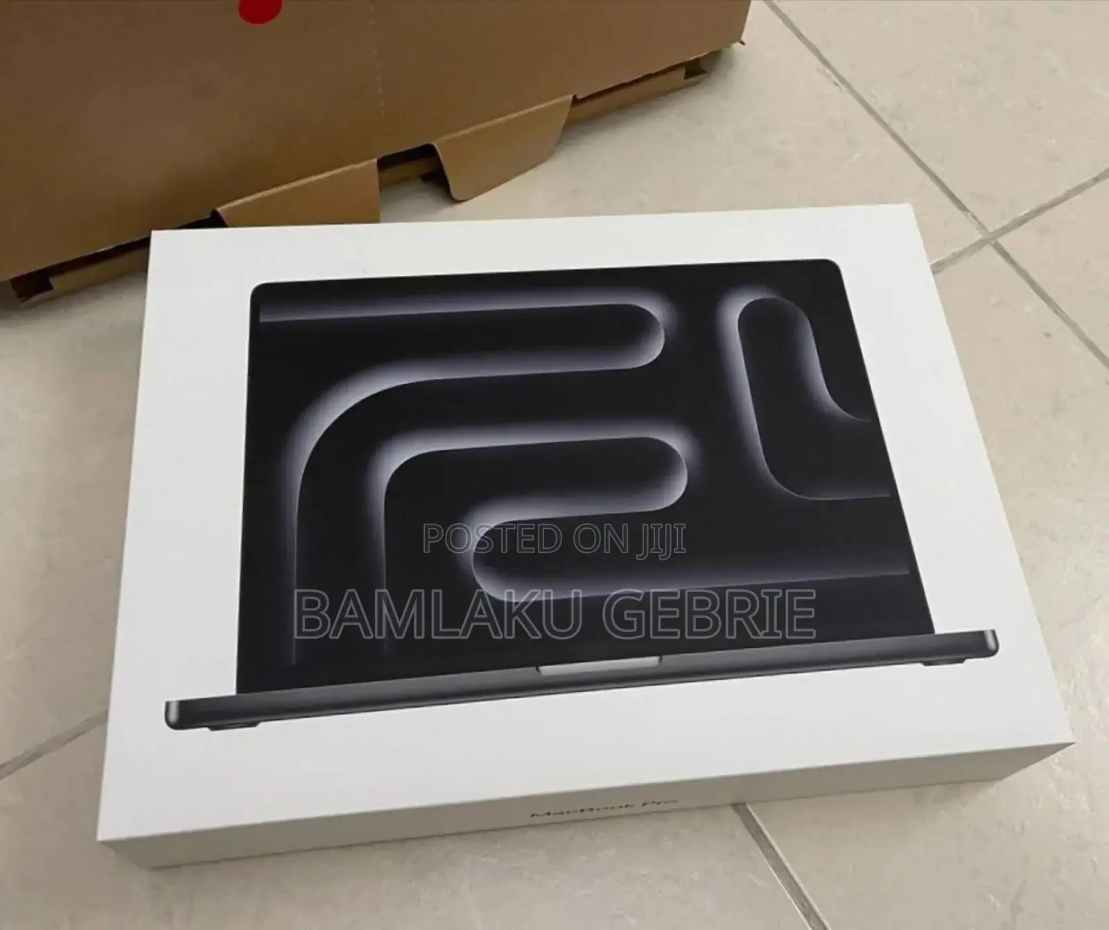 New Apple MacBook Pro 2024 M4 Pro 16-Inch 24GB Apple M4 SSD 512GB