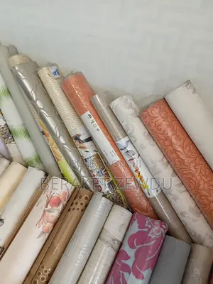 የግድግዳ ማስዋብያ እና የመስታወት ስቲከር