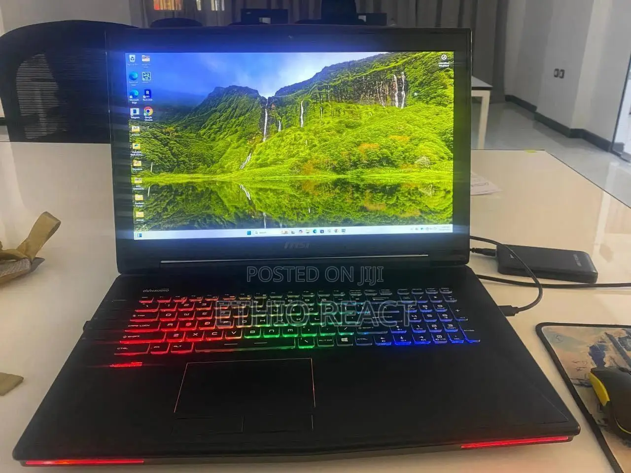 Laptop MSI MSI Sword 15 32GB Intel Core 7 HDD+SSD 1T
