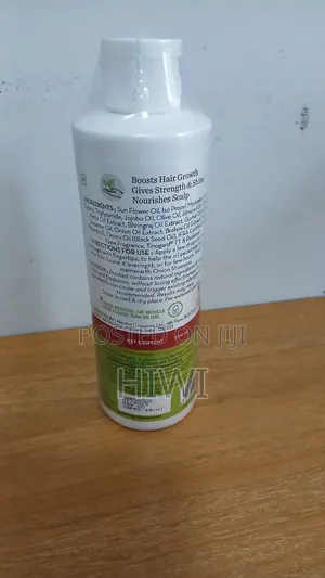 Mamaearth Onion Hair Oil