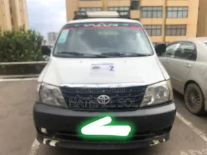 Photo - Toyota HiAce 2008 White