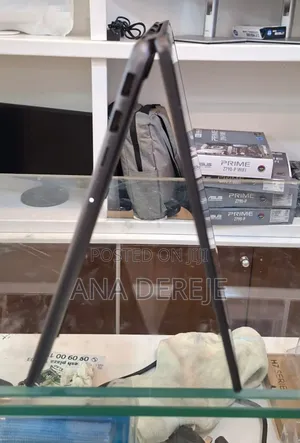 New Laptop Lenovo Yoga 7i 16GB Intel Core Ultra 7 SSD 1T