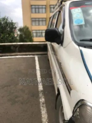 Toyota HiAce 2008 White